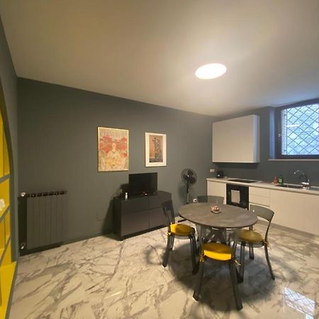 Modern City Center Apartment 贝内文托 外观 照片