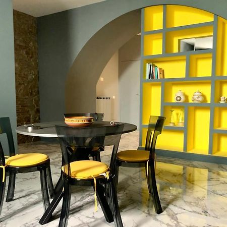 Modern City Center Apartment 贝内文托 外观 照片
