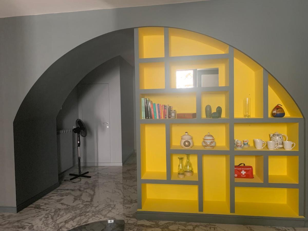 Modern City Center Apartment 贝内文托 外观 照片